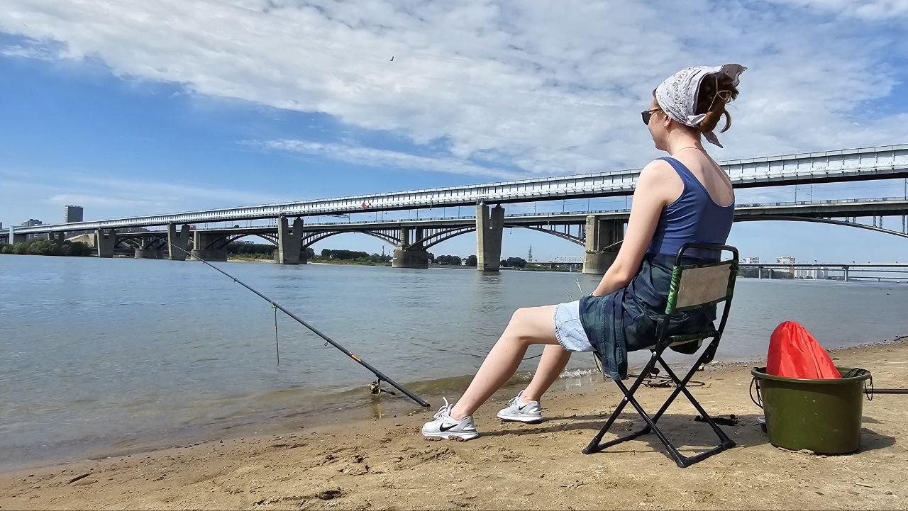 Фото Гигантская яичница и турнир по ловле рыбы. Опубликованы кадры масштабного «Пикник феста» на Михайловской набережной 13 - Сиб.ФМ Фото Гигантская яичница и турнир по ловле рыбы. Опубликованы кадры масштабного «Пикник феста» на Михайловской набережной 13